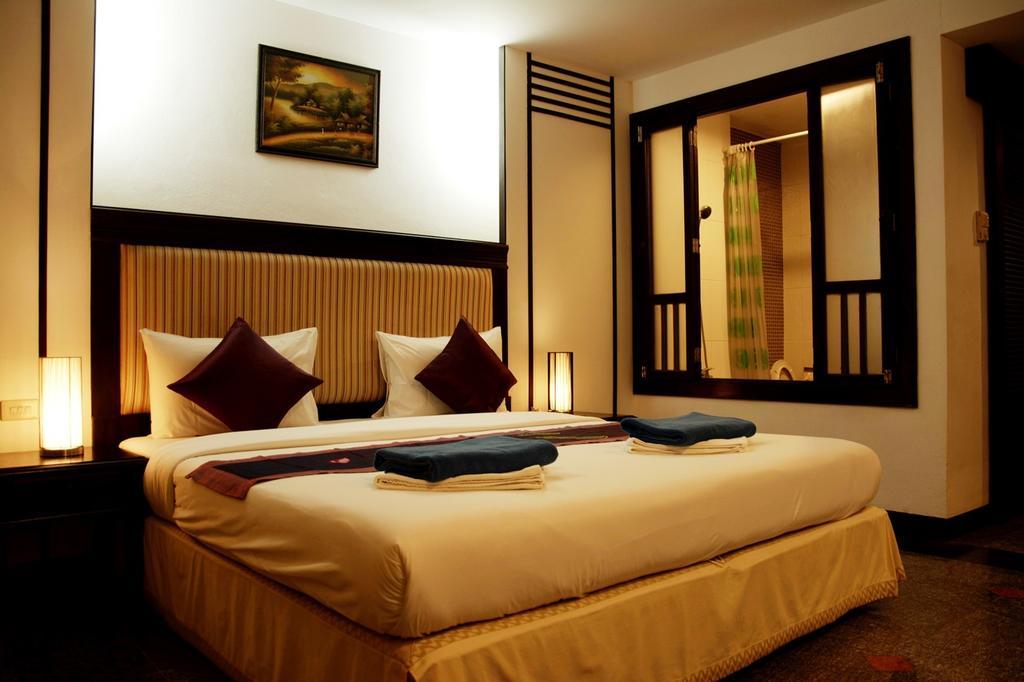 Washington Residence Phuket Δωμάτιο φωτογραφία