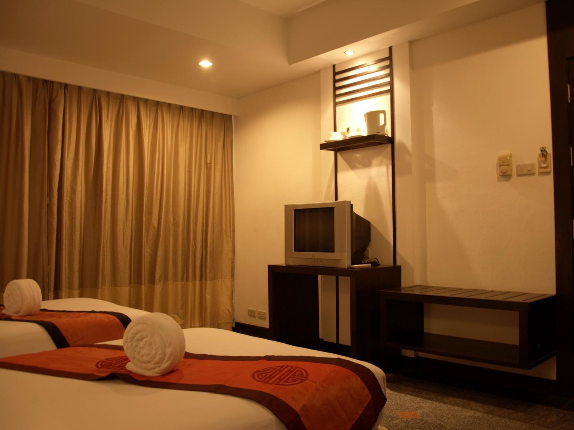 Washington Residence Phuket Εξωτερικό φωτογραφία