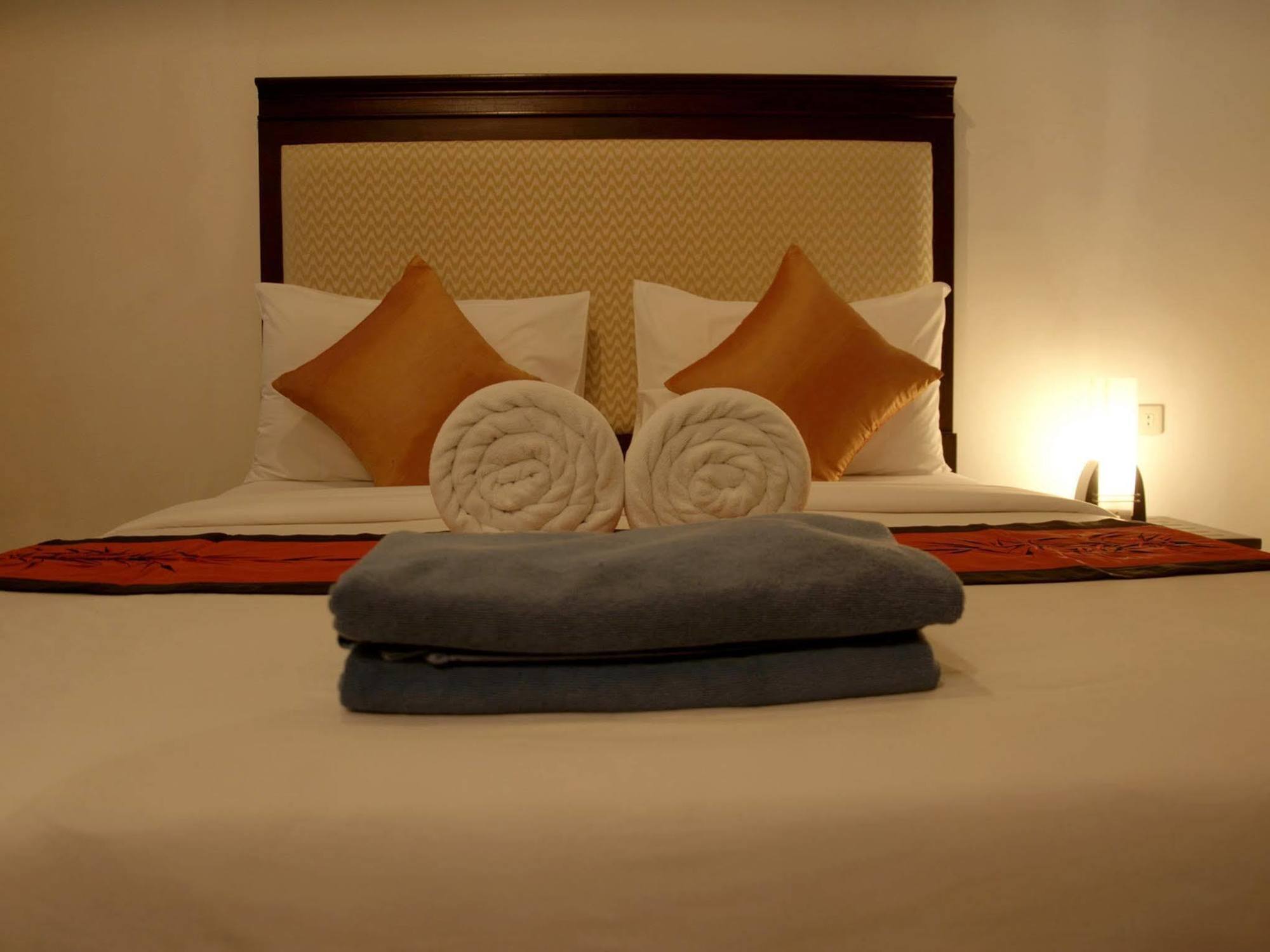 Washington Residence Phuket Εξωτερικό φωτογραφία